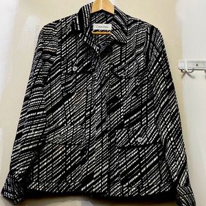 Calvin Klein Jacket for Women Black and White sporty, fun, lightweight , stylish
